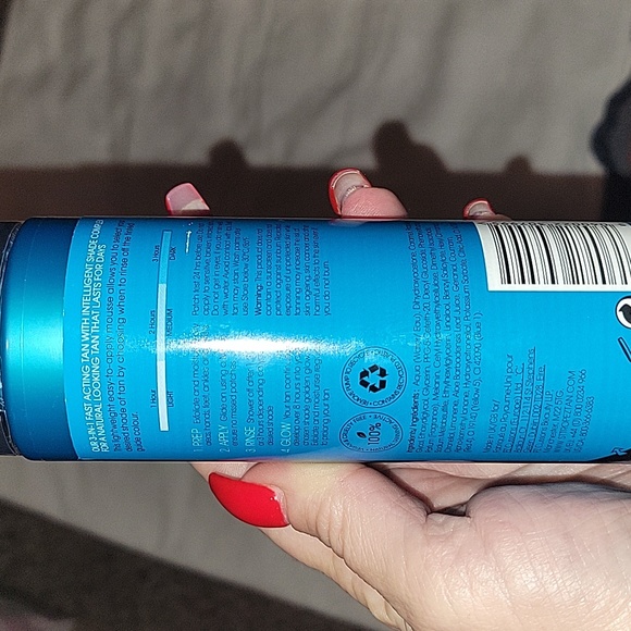 St. Tropez Self Tan Express Mousse, Fast Acting Fake Tan, Develops in 1-3 Hours, - Picture 4 of 4